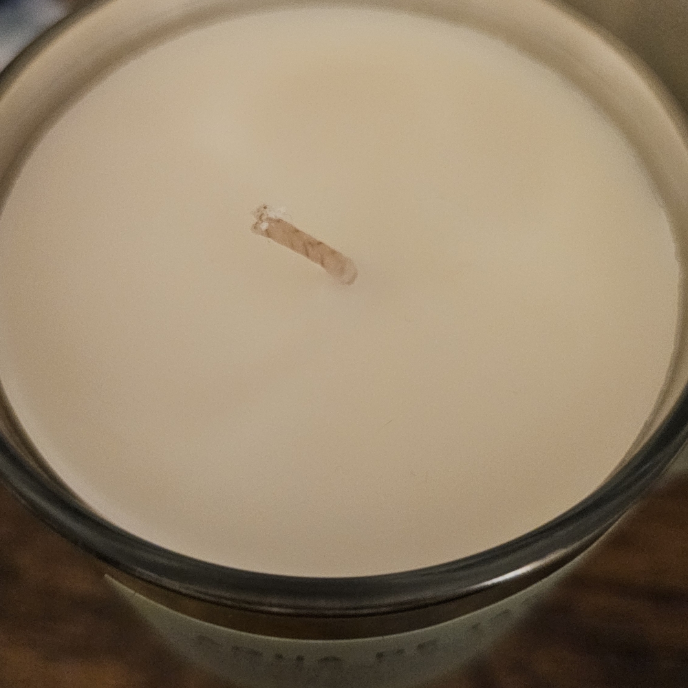 Boy Smells Agua de Jardín Candle - Gold - Picture 3 of 3